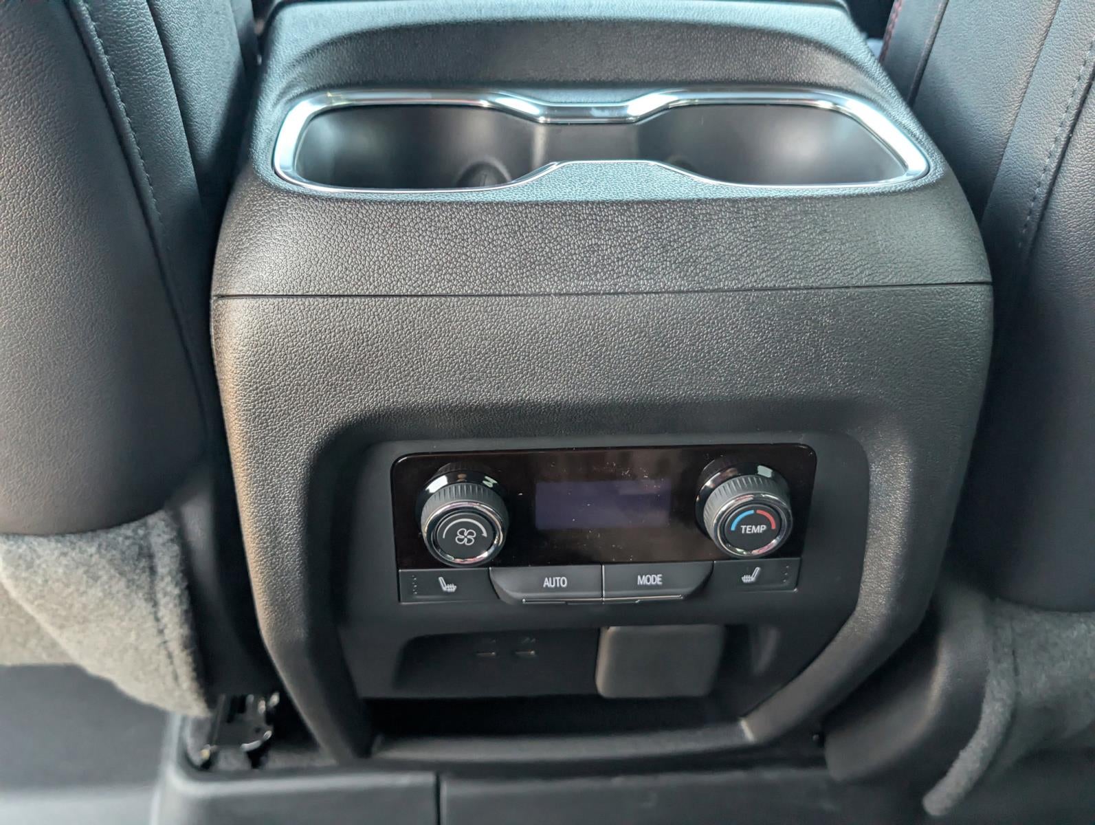 2026 Chevrolet Traverse FWD RS