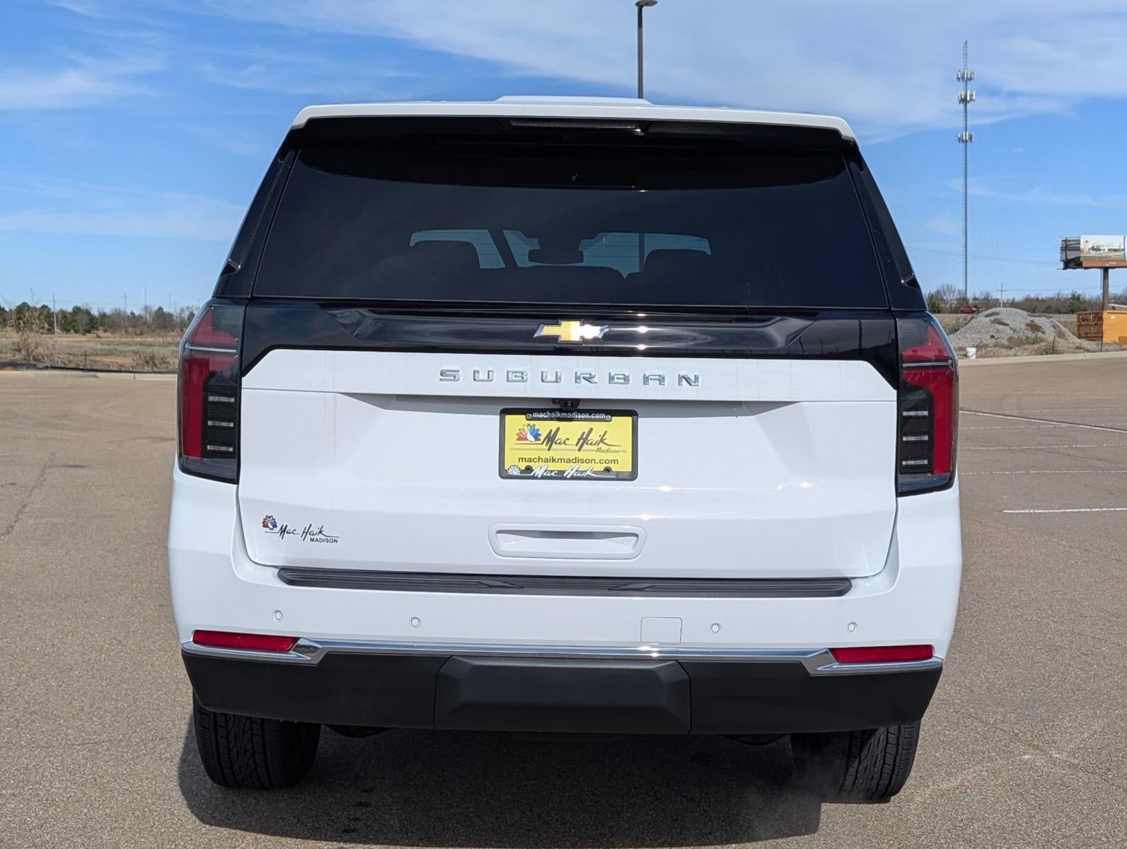 2026 Chevrolet Suburban LS