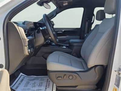 2025 Chevrolet Suburban LS
