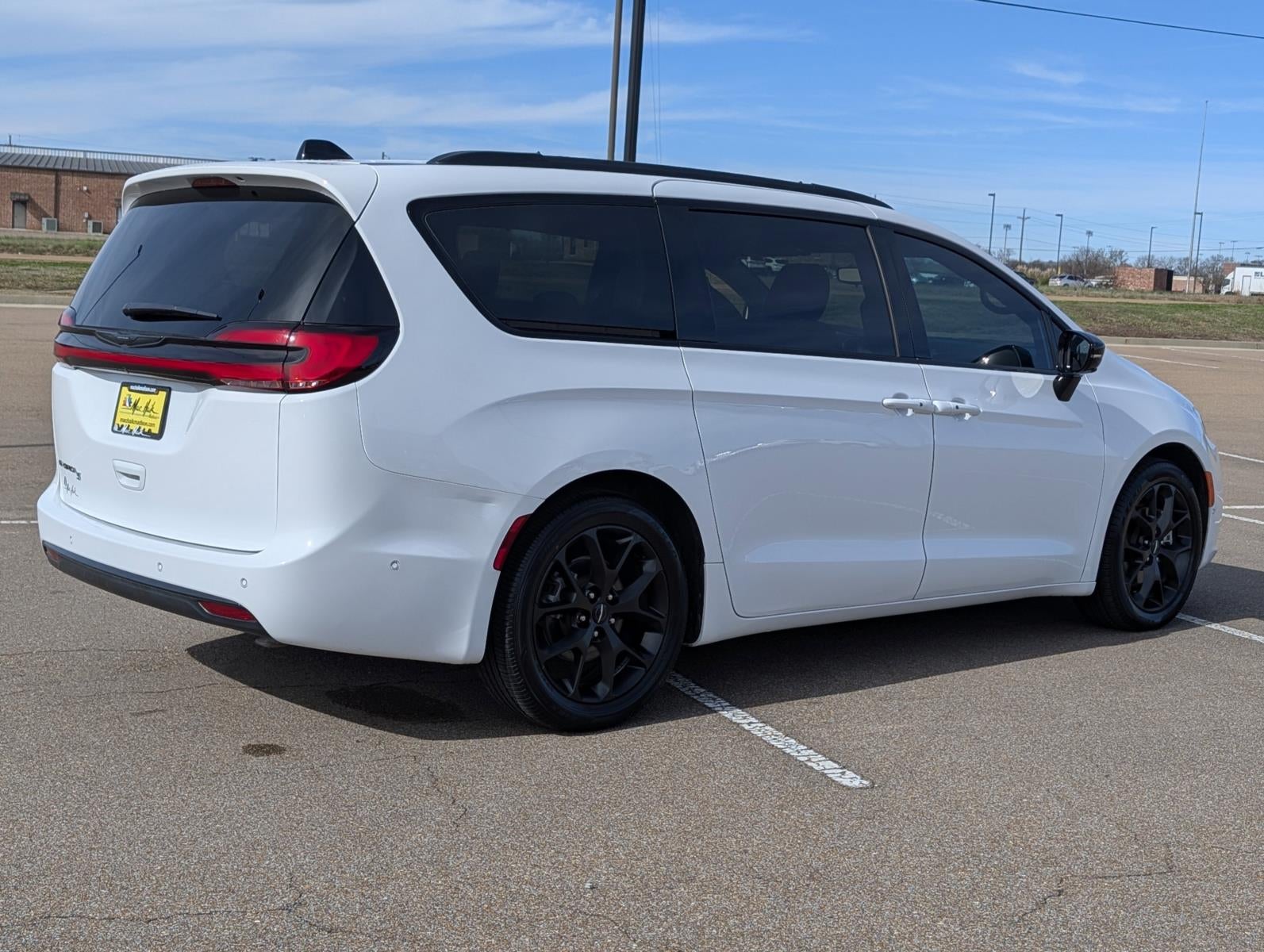 2024 Chrysler Pacifica Touring L