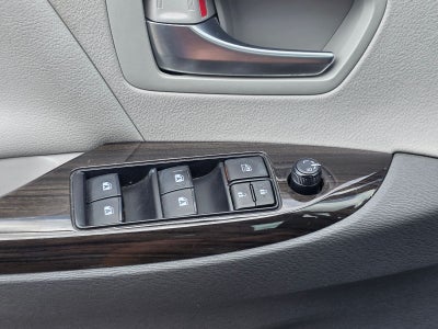2018 Toyota Sienna XLE 8 Passenger
