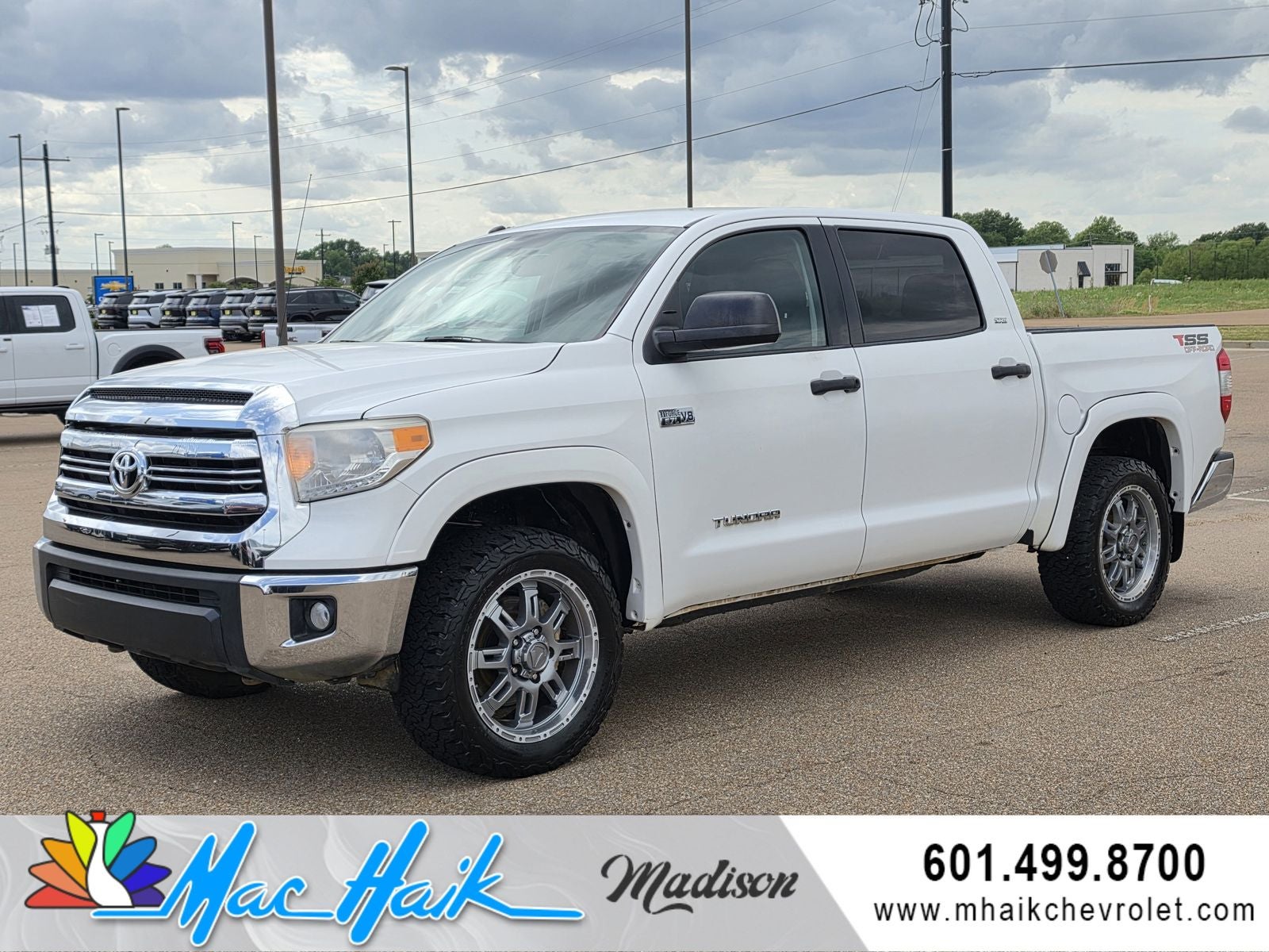 2017 Toyota Tundra 4WD SR5