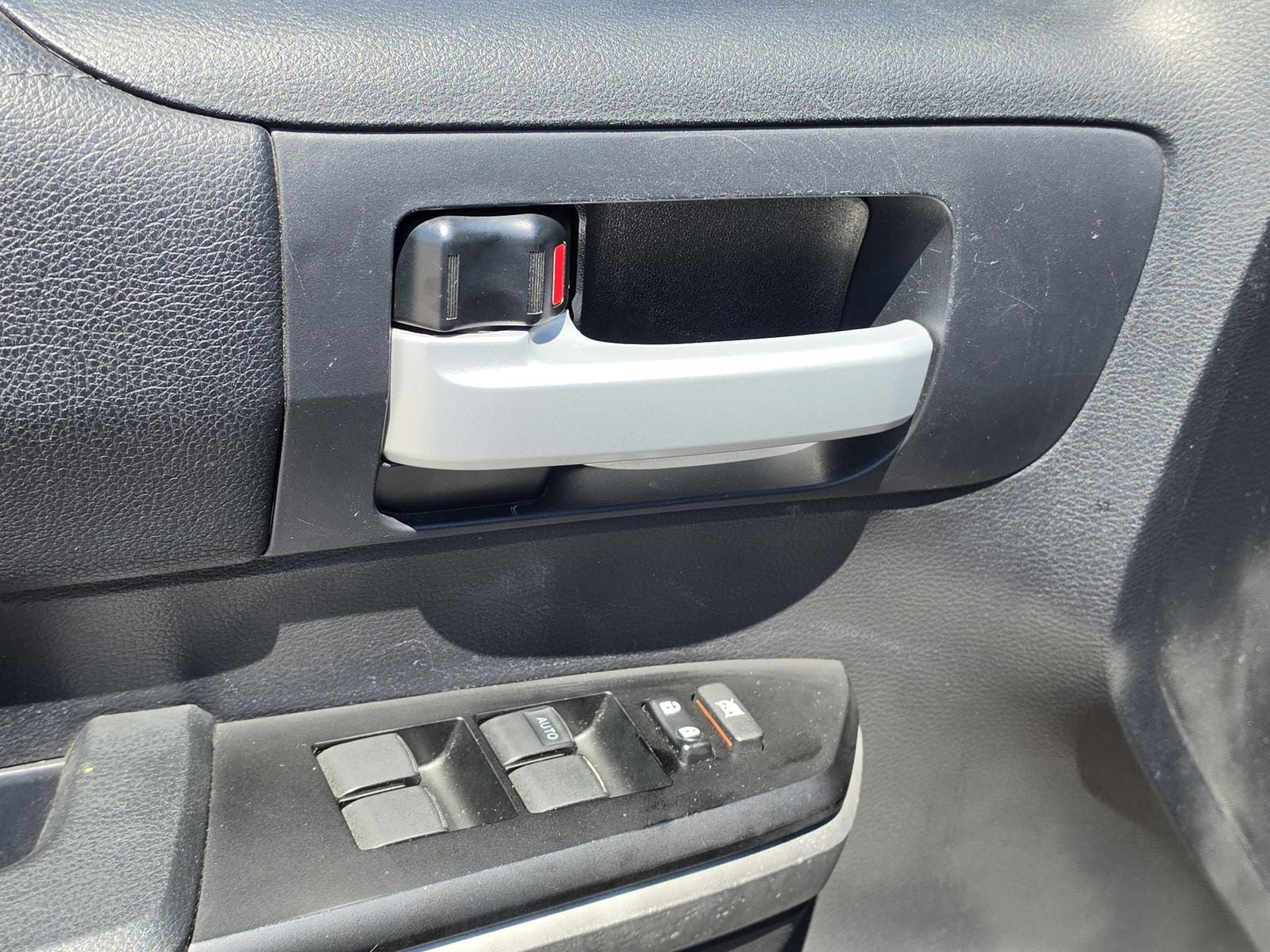 2018 Toyota Tundra 4WD SR5
