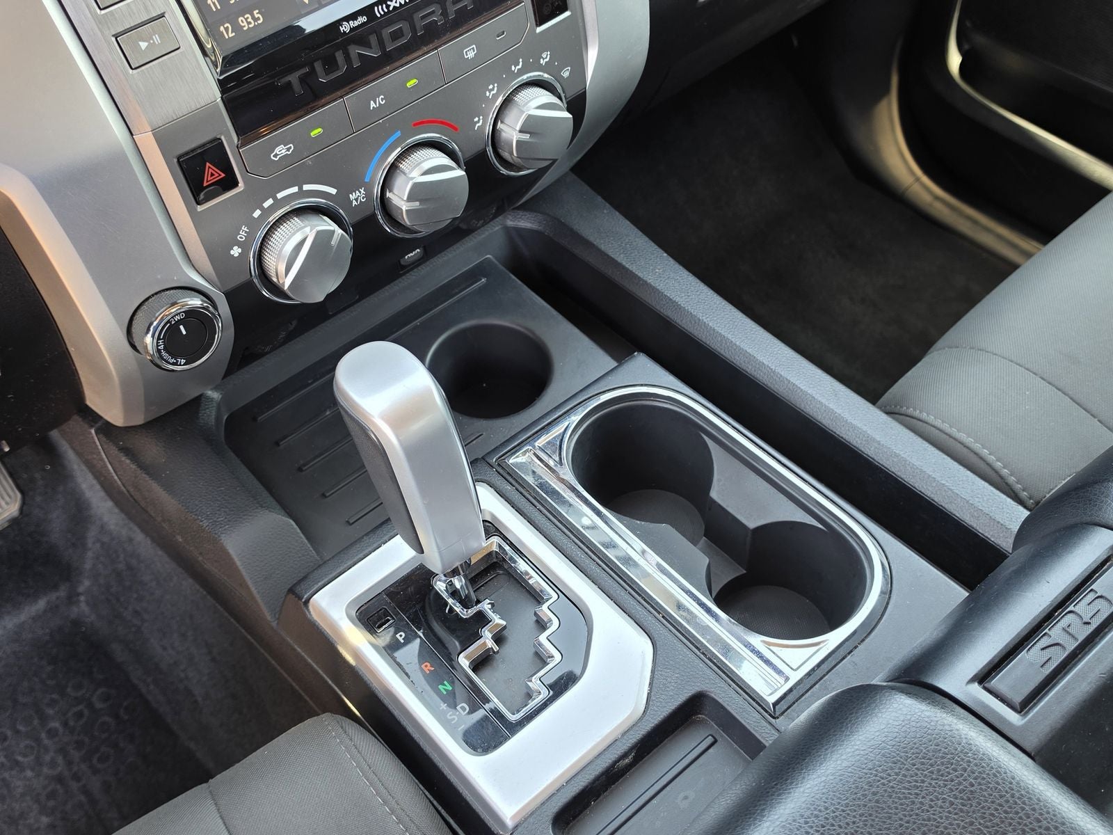 2018 Toyota Tundra 4WD SR5