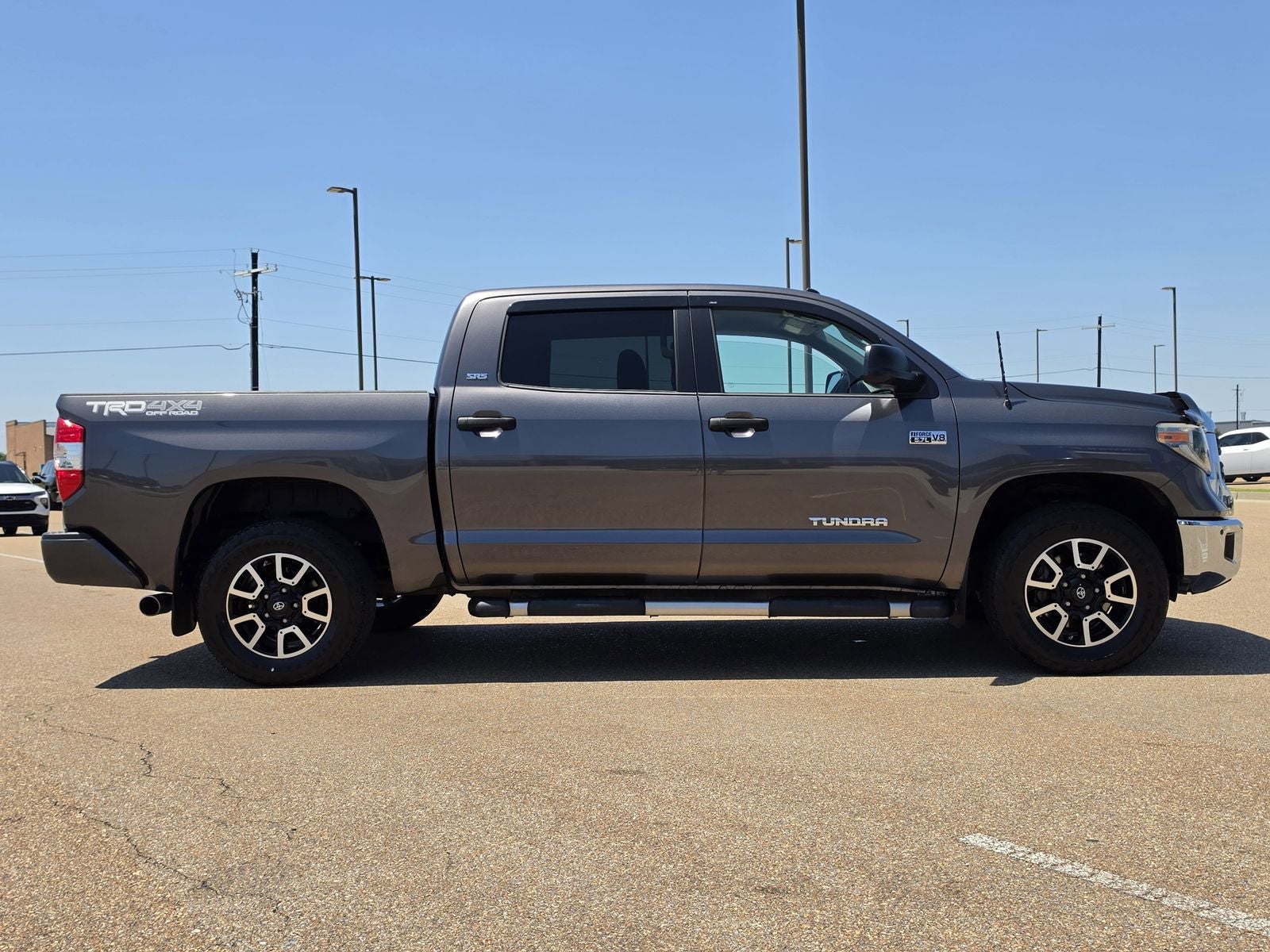 2018 Toyota Tundra 4WD SR5