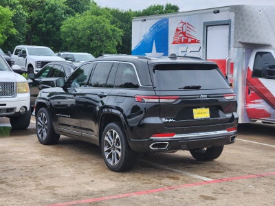2022 Jeep Grand Cherokee Overland