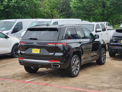 2022 Jeep Grand Cherokee Overland