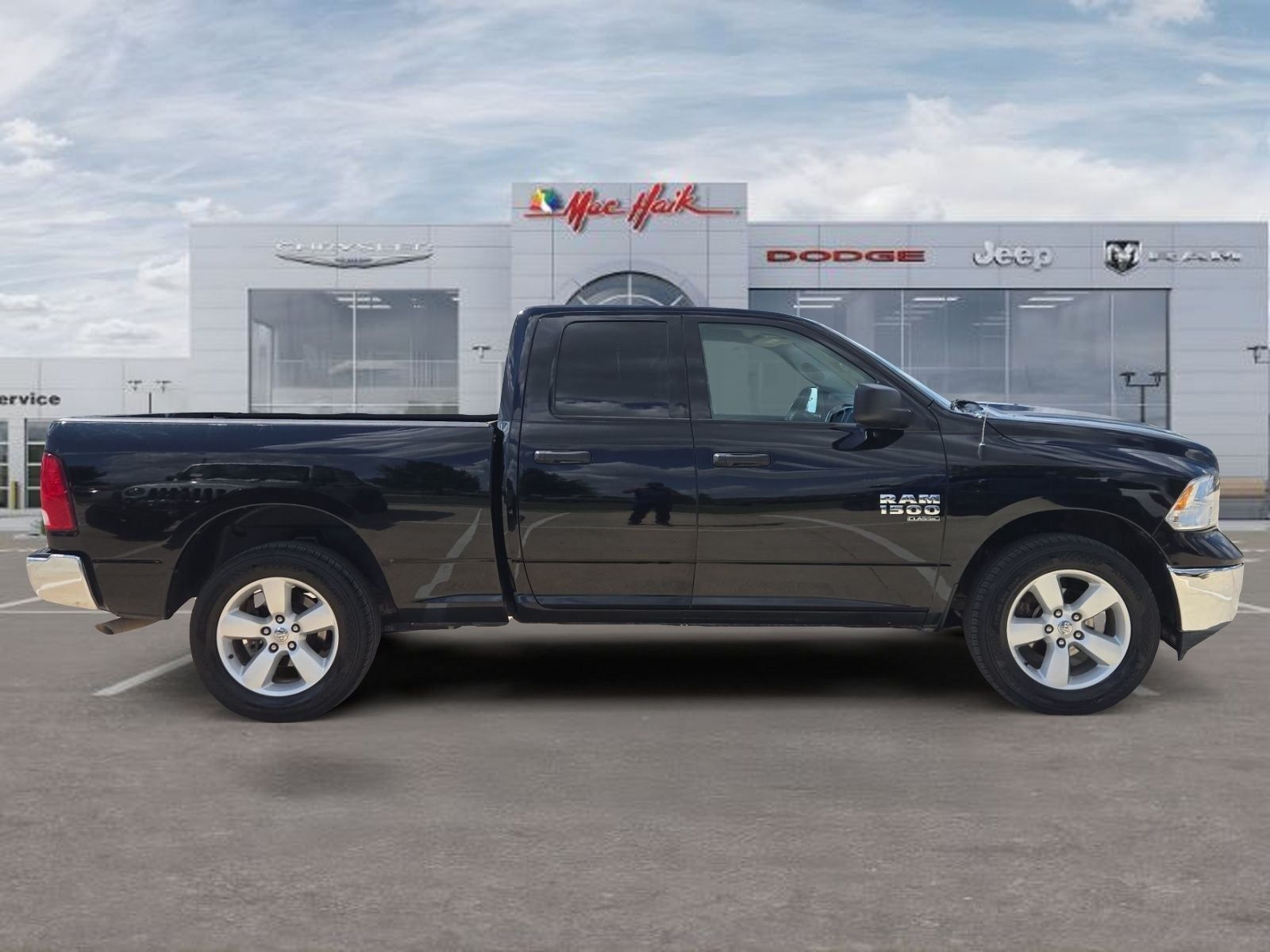 2024 RAM 1500 Classic SLT