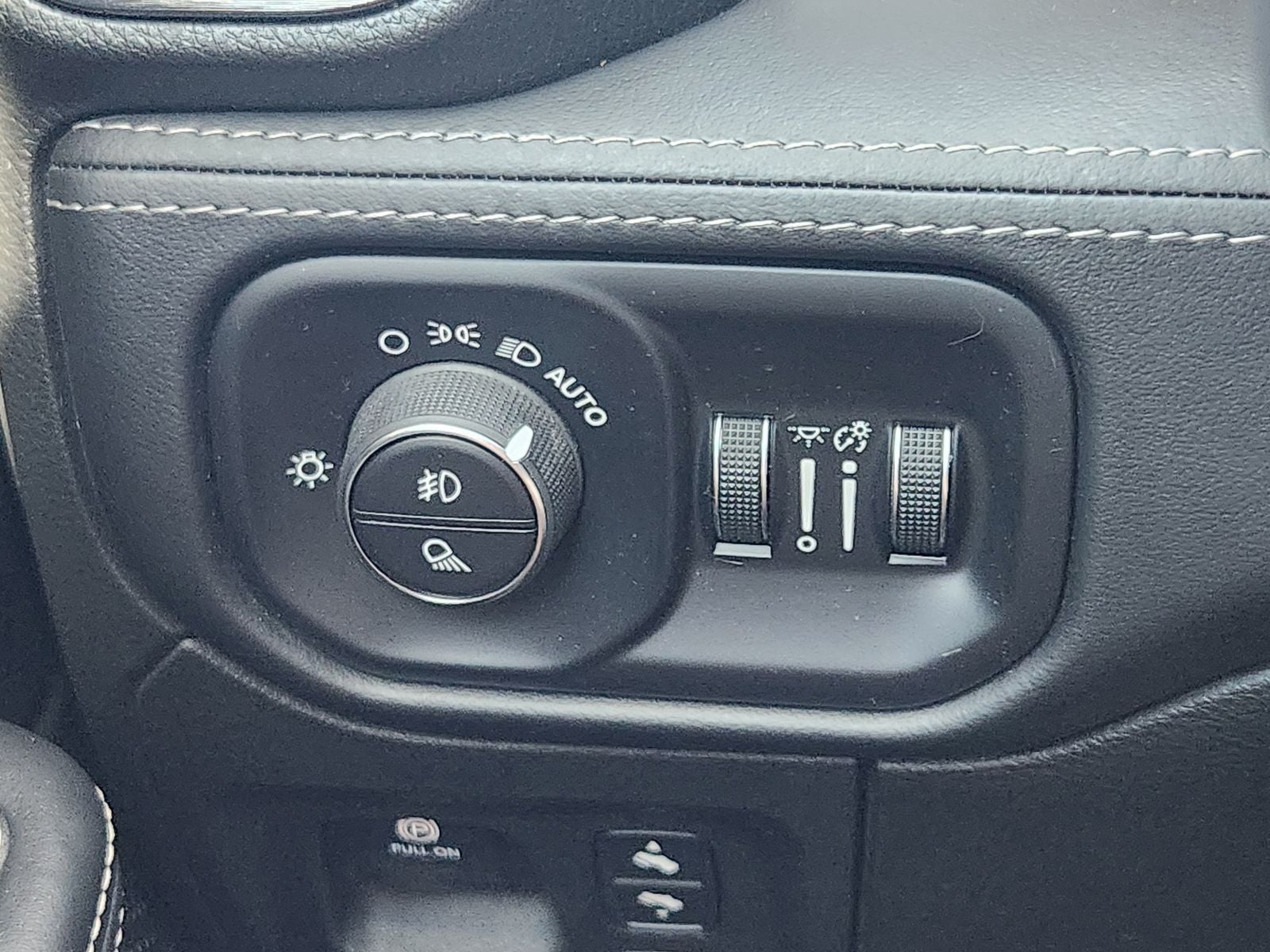 2023 RAM 1500 Limited