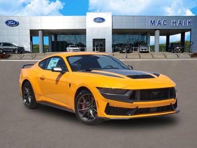 2026 Ford Mustang Dark Horse