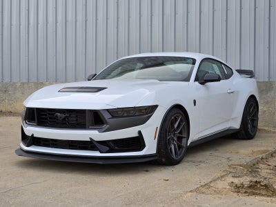 2026 Ford Mustang Dark Horse