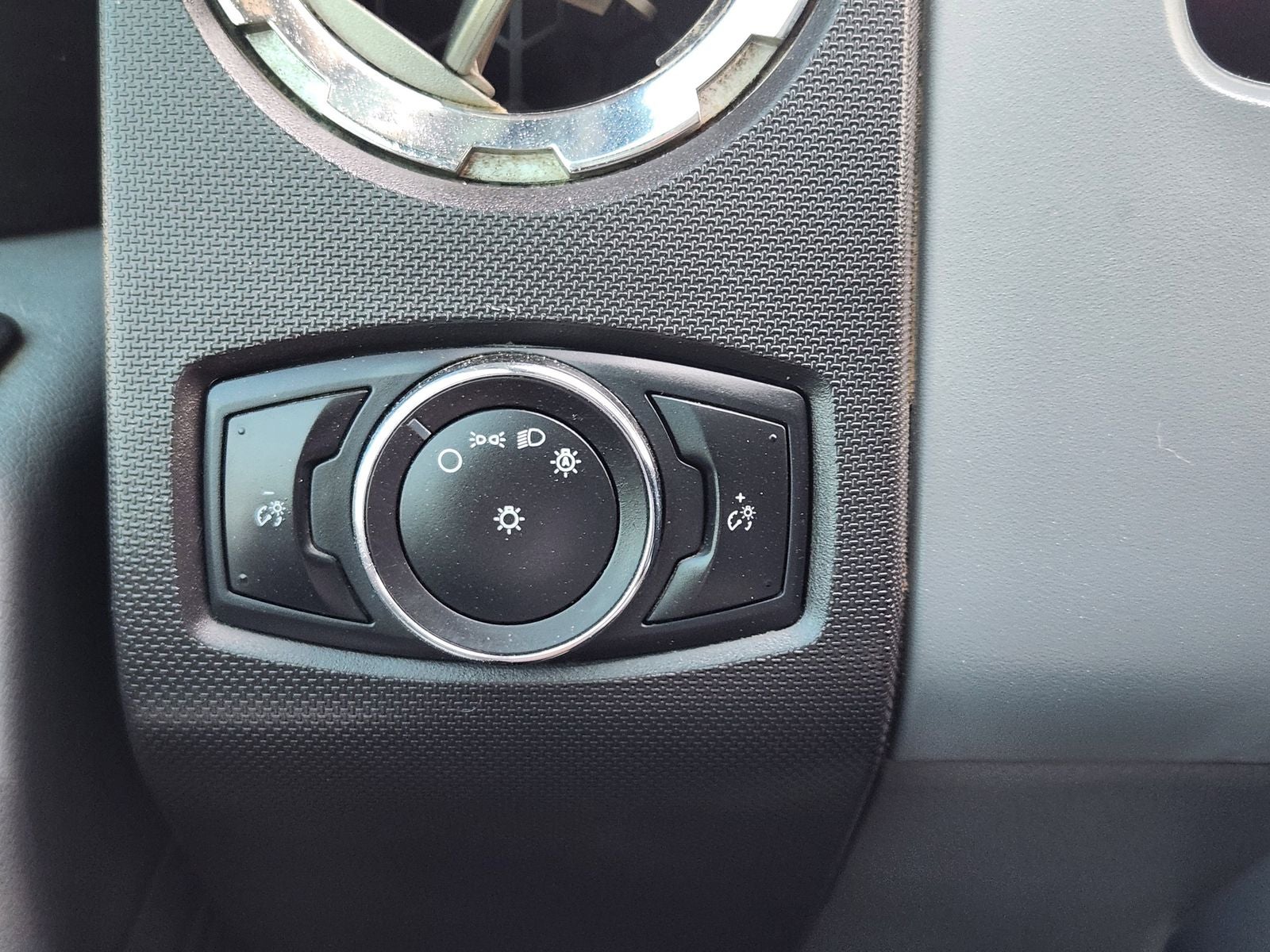 2022 Ford F-750SD Base