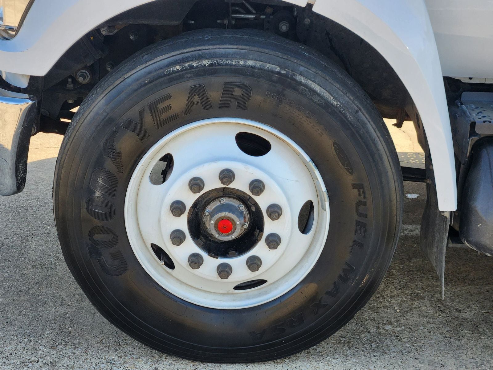 2022 Ford F-750SD Base