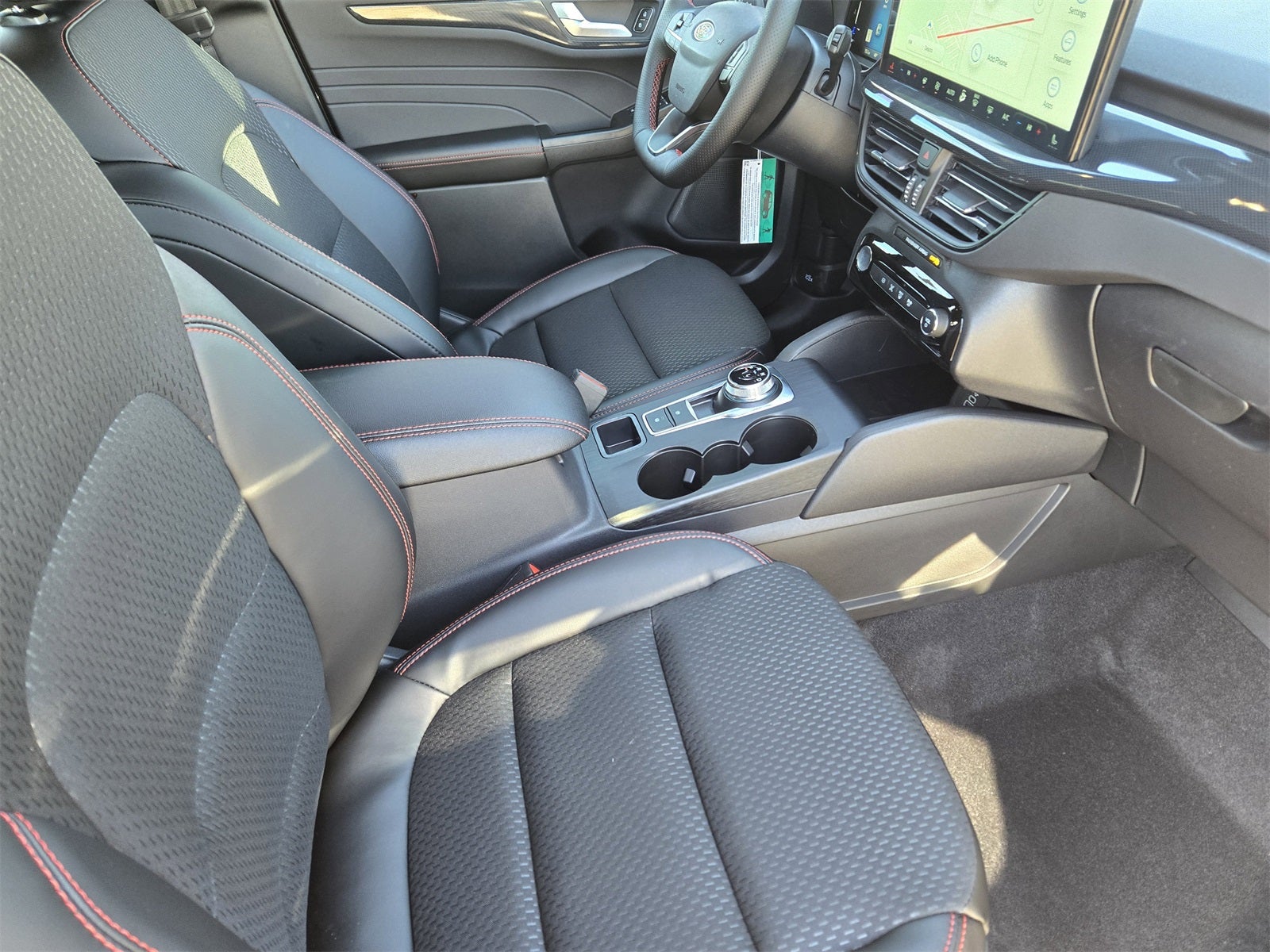 2026 Ford Escape Hybrid ST-Line Select