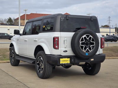 2025 Ford Bronco Outer Banks