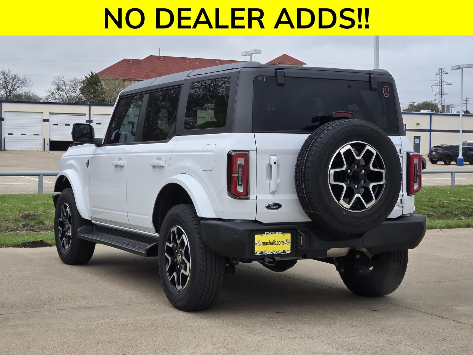 2025 Ford Bronco Outer Banks