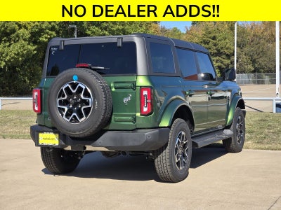 2025 Ford Bronco Outer Banks