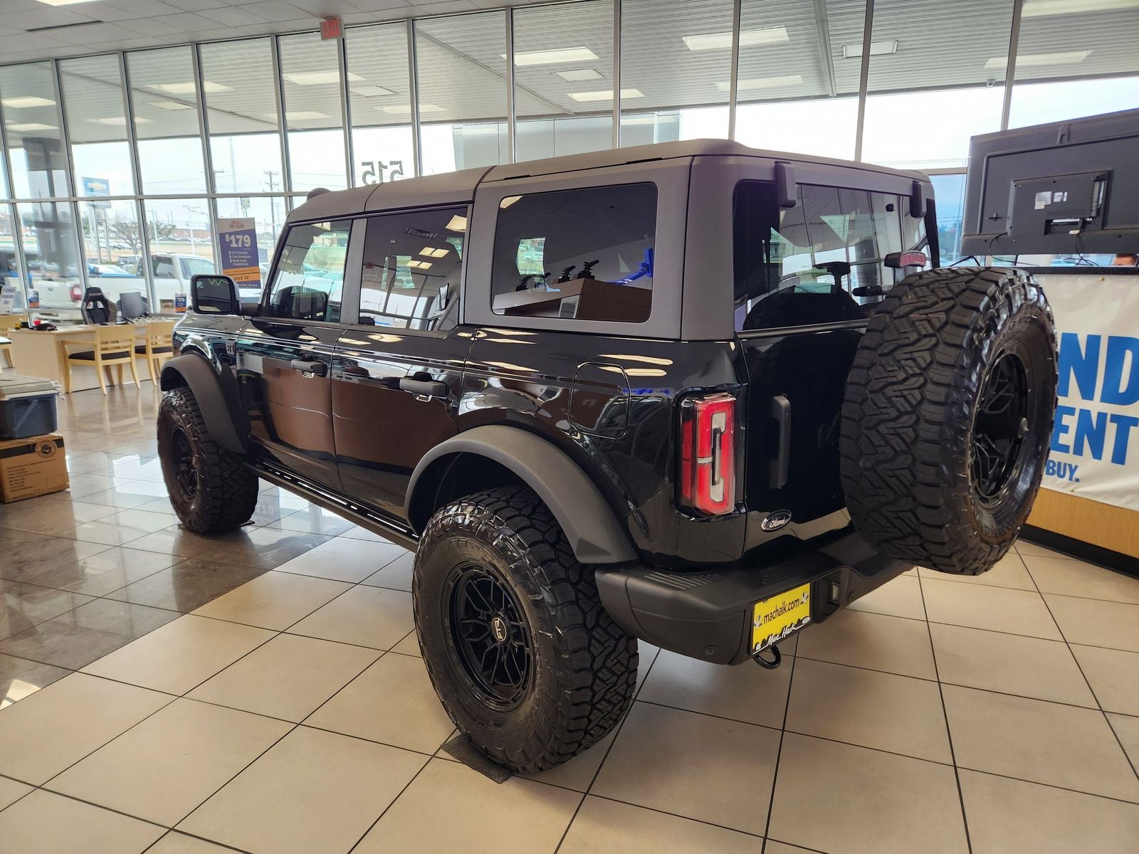 2025 Ford Bronco Badlands