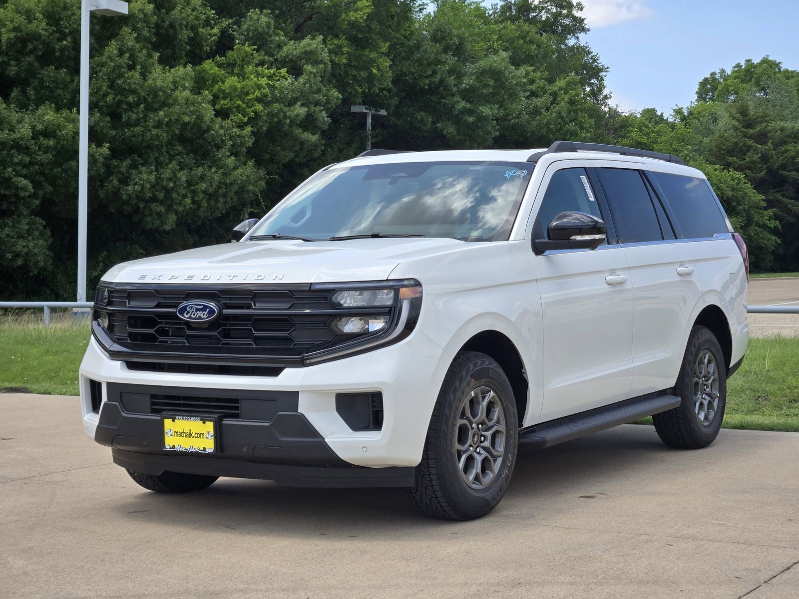2026 Ford Expedition Active