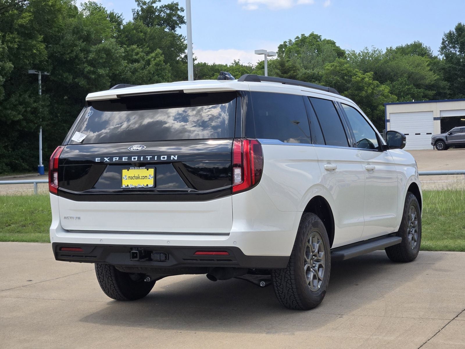 2026 Ford Expedition Active