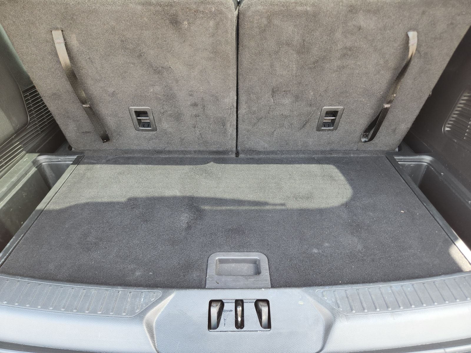 2024 Ford Explorer ST-Line