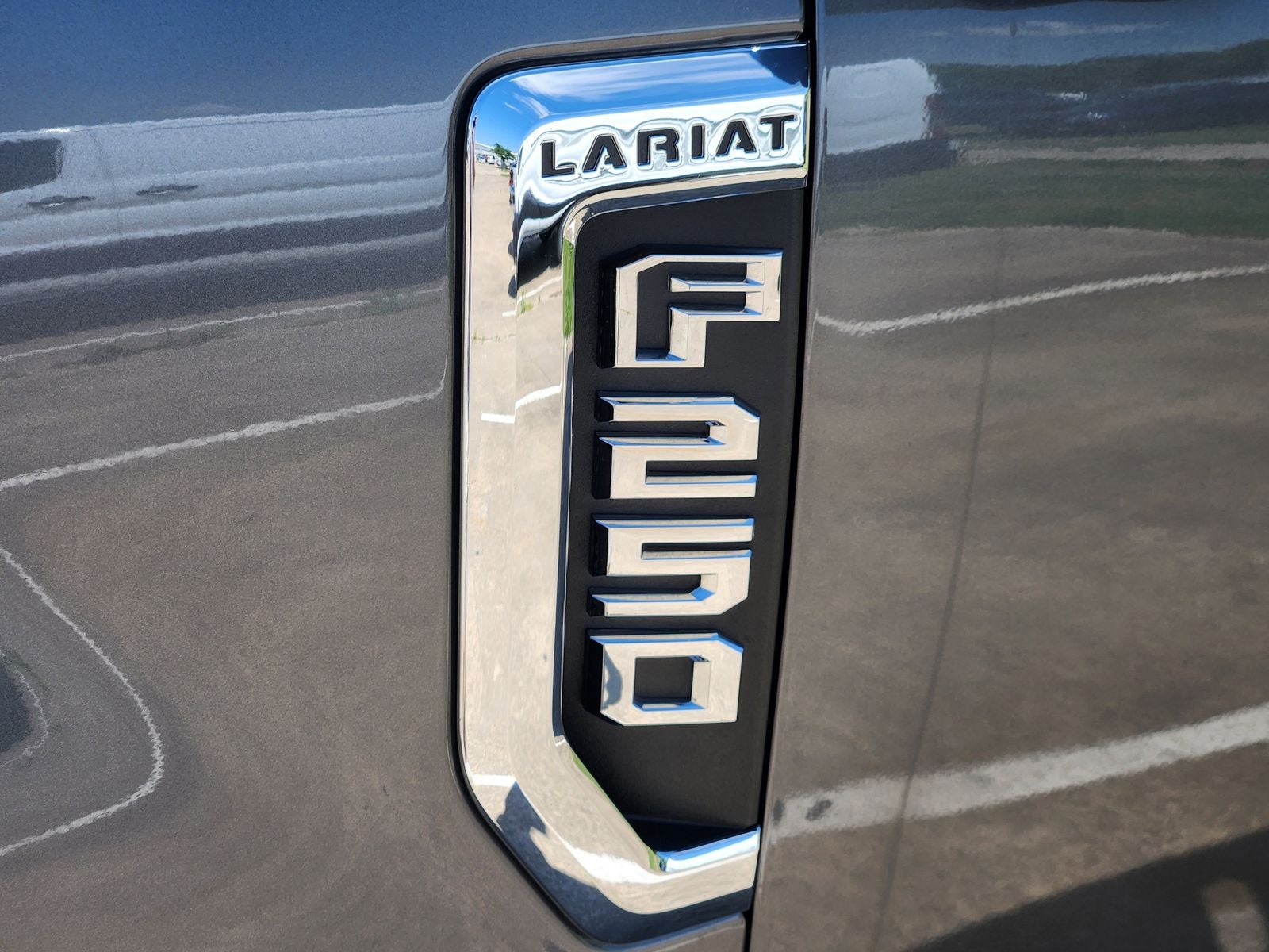 2022 Ford F-250SD Lariat