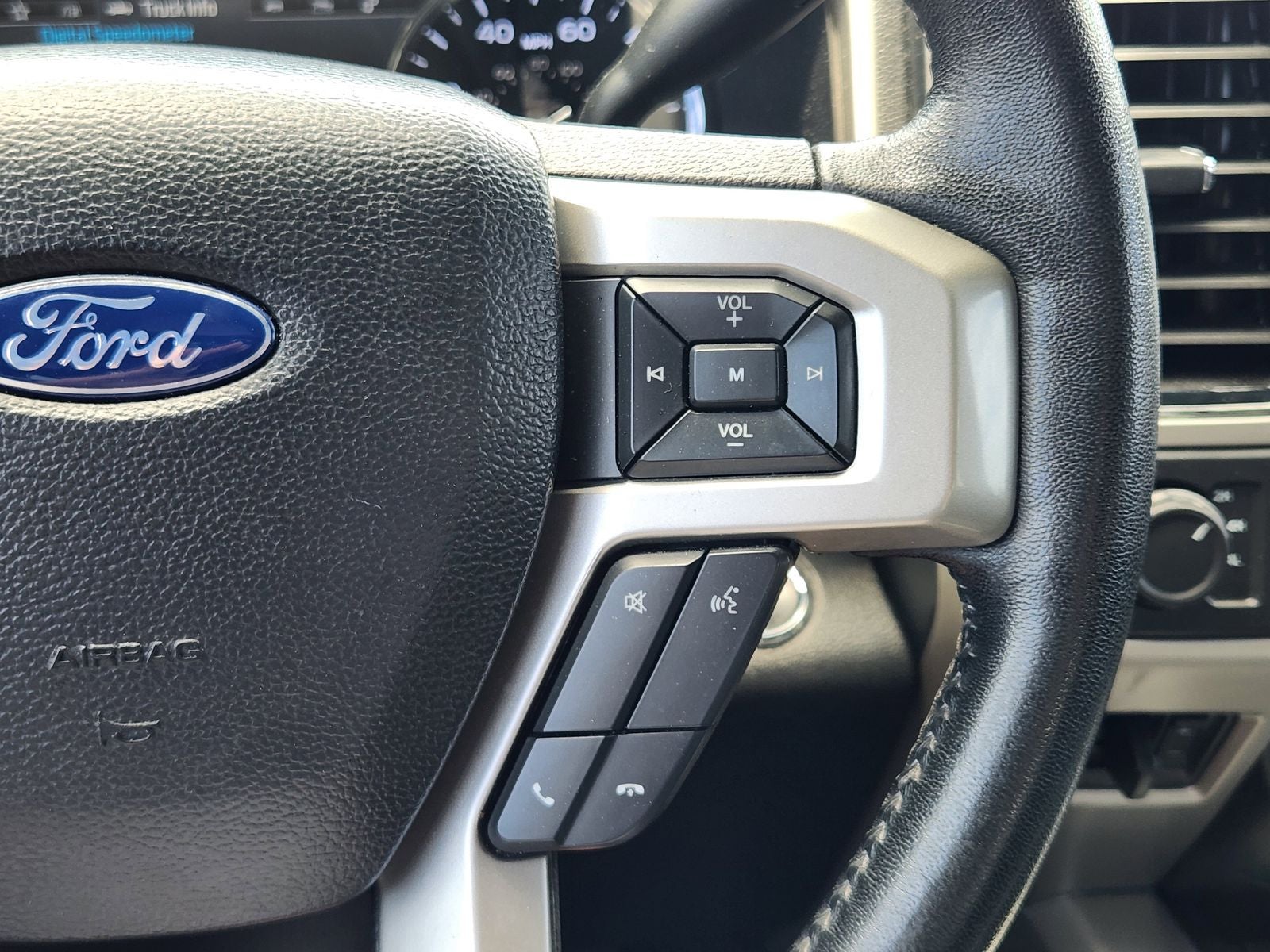 2020 Ford F-250SD Lariat