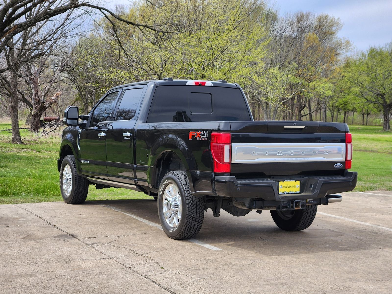 2022 Ford F-350SD Limited