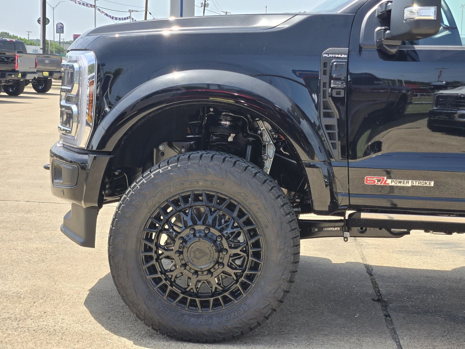 2026 Ford F-450SD Platinum DRW