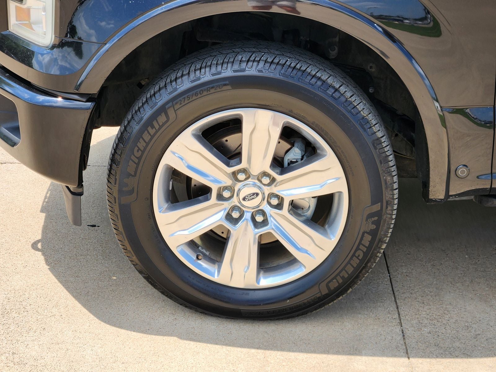 2017 Ford F-150 Platinum