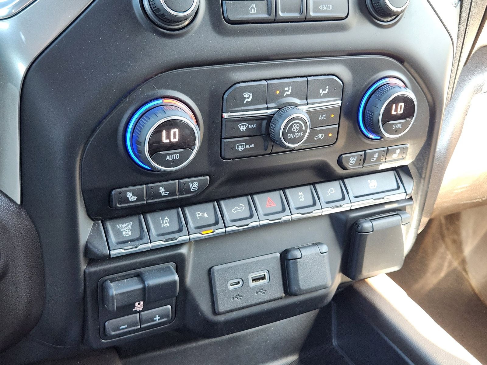 2021 Chevrolet Silverado 3500HD LTZ