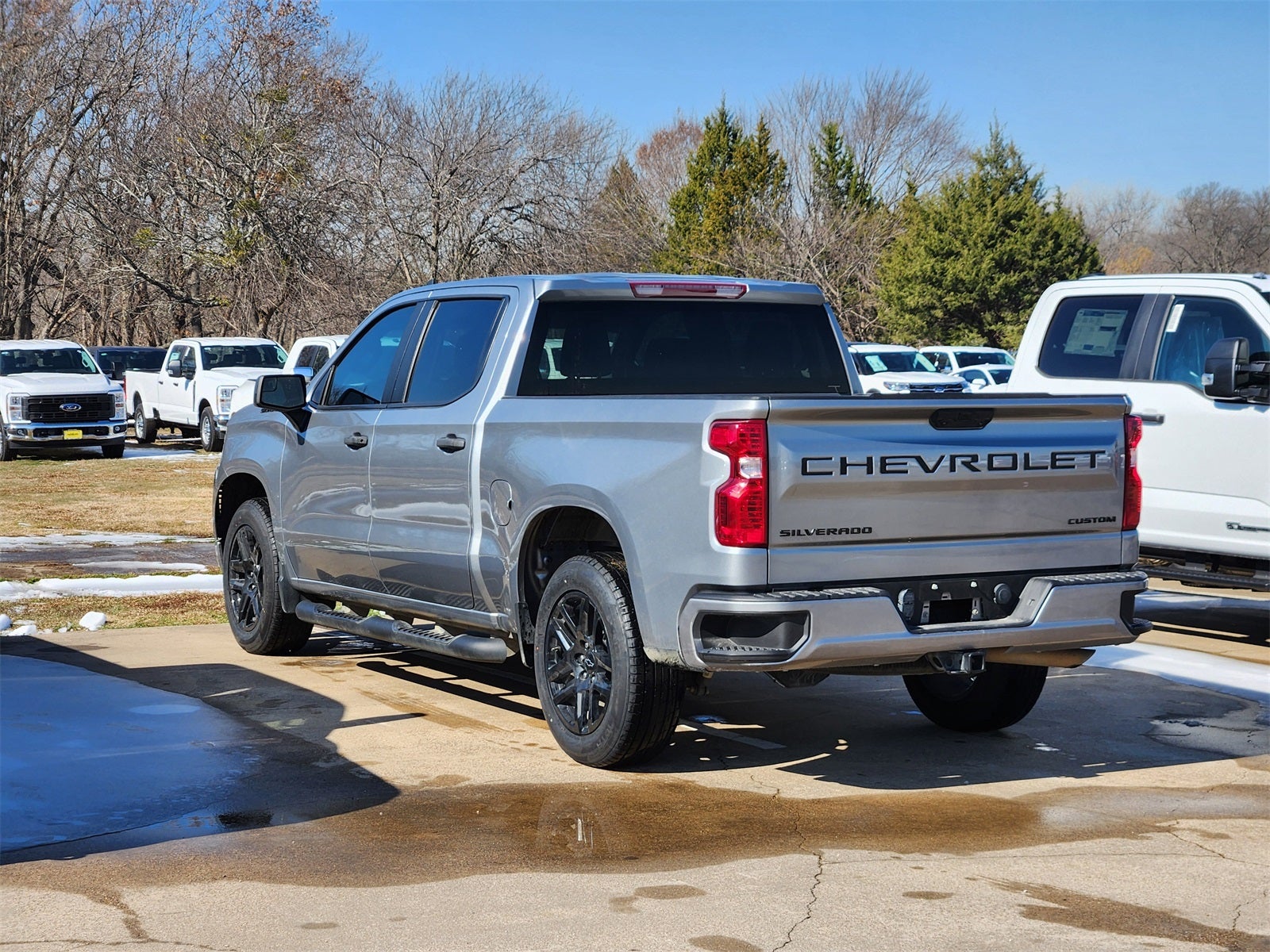 2024 Chevrolet Silverado 1500 Custom