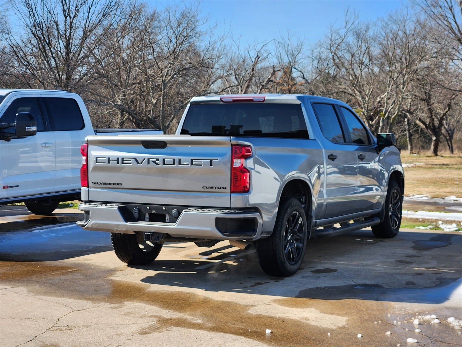 2024 Chevrolet Silverado 1500 Custom