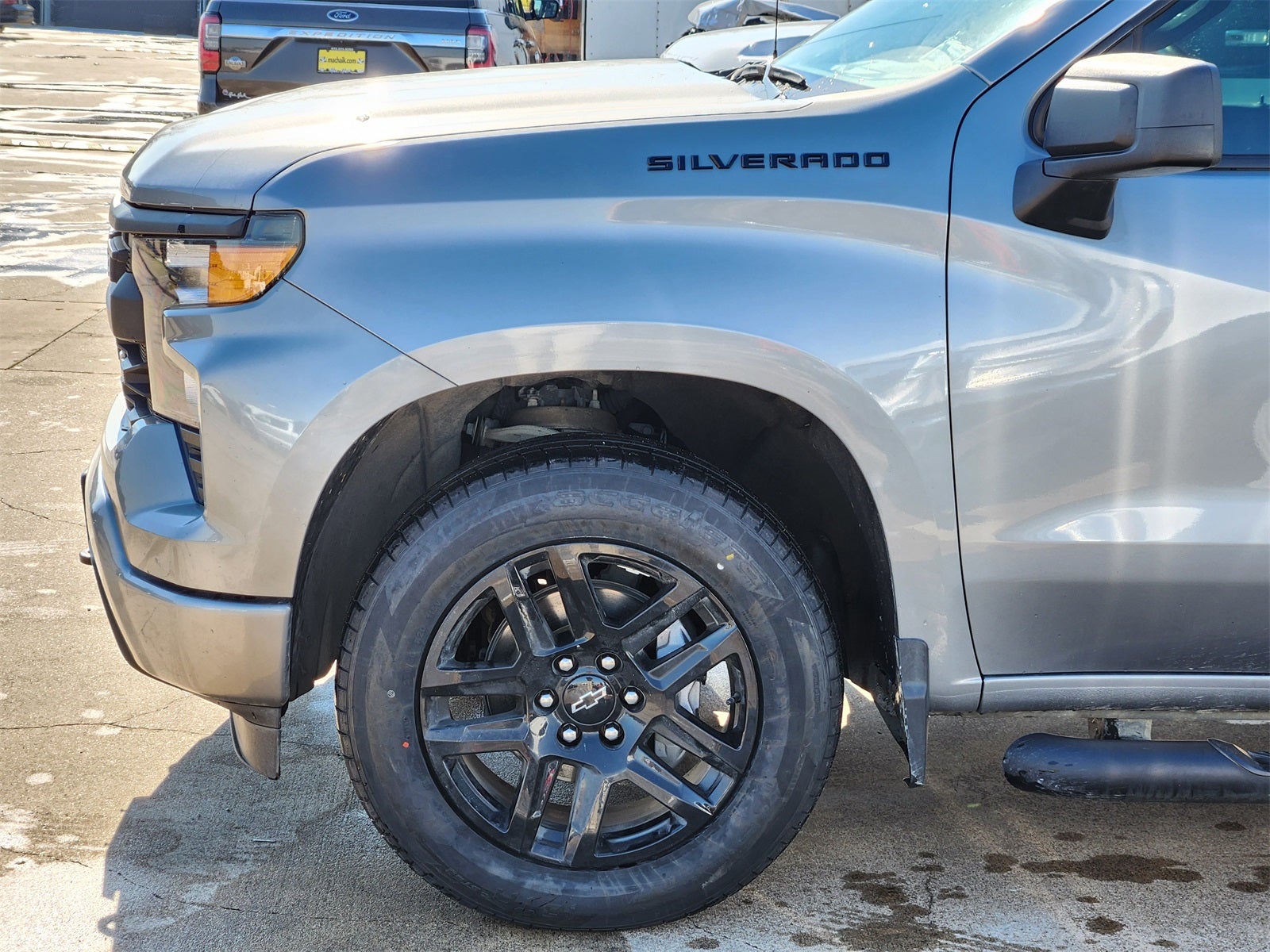 2024 Chevrolet Silverado 1500 Custom