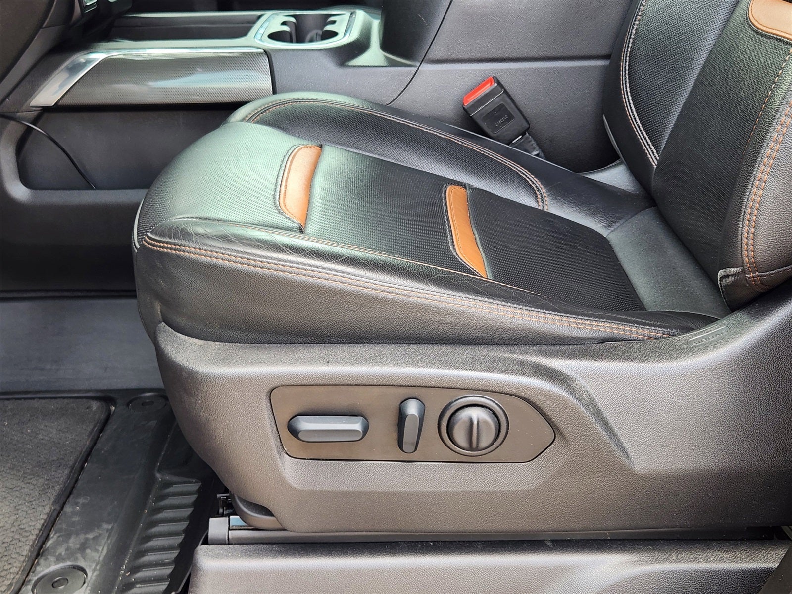 2023 GMC Sierra 2500HD AT4