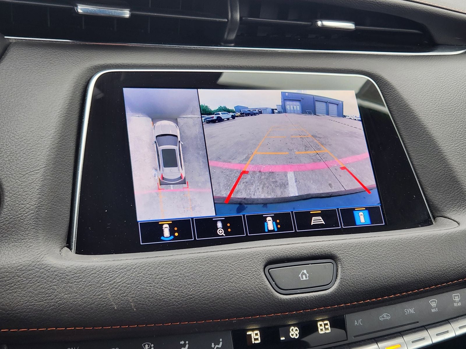 2023 Cadillac XT4 Sport