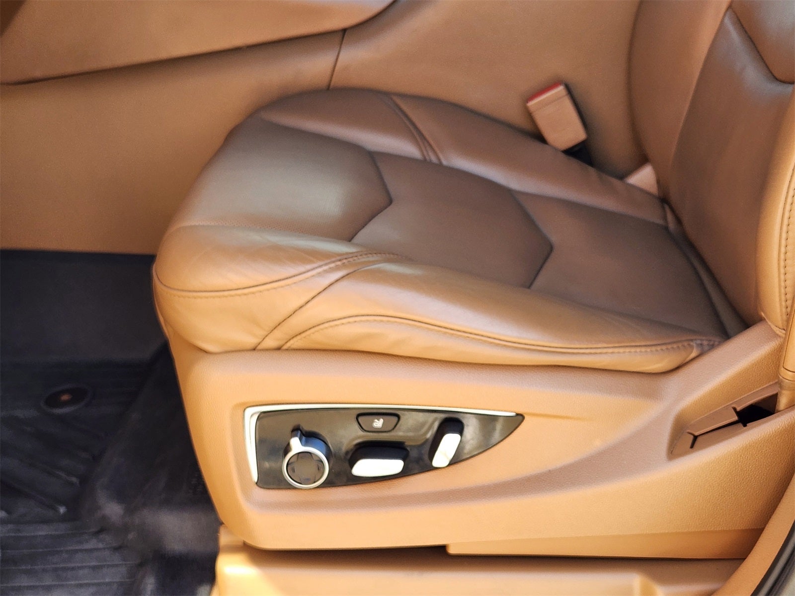 2017 Cadillac Escalade ESV Platinum Edition