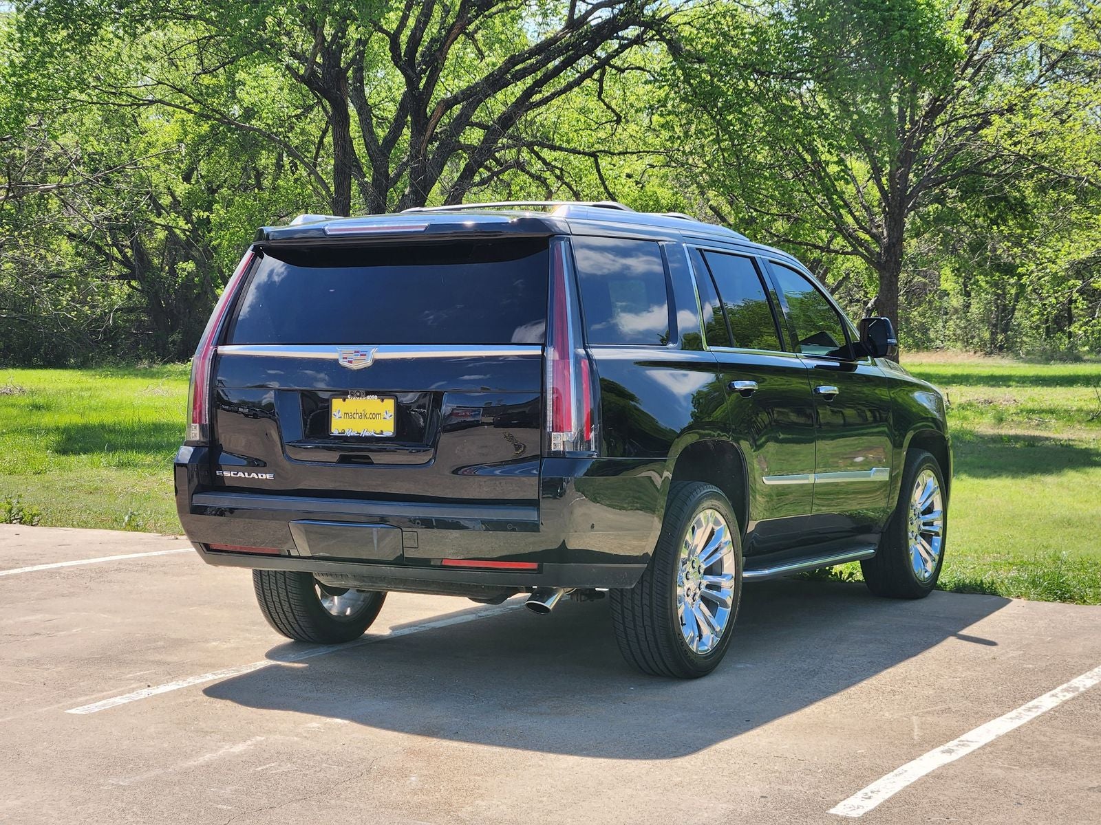 2019 Cadillac Escalade Luxury