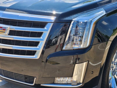 2019 Cadillac Escalade Luxury