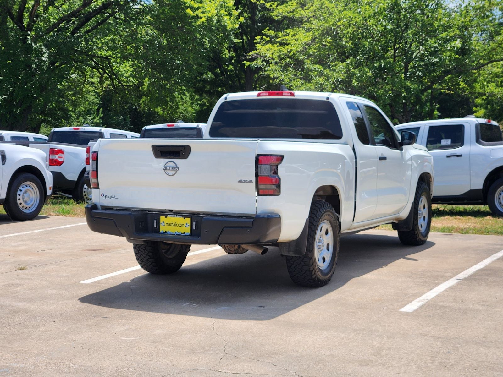 2024 Nissan Frontier S