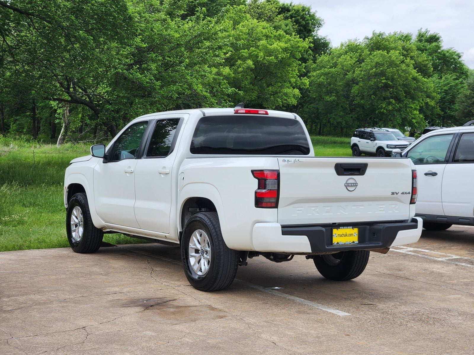 2024 Nissan Frontier SV