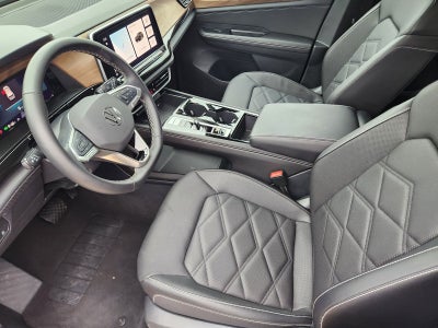 2025 Volkswagen Atlas 2.0T SE w/Technology