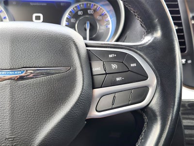 2022 Chrysler 300 Touring