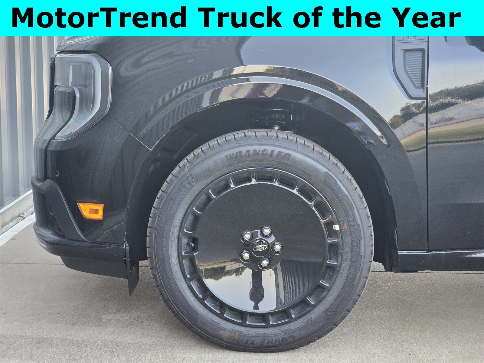 2025 Ford Maverick Lobo High