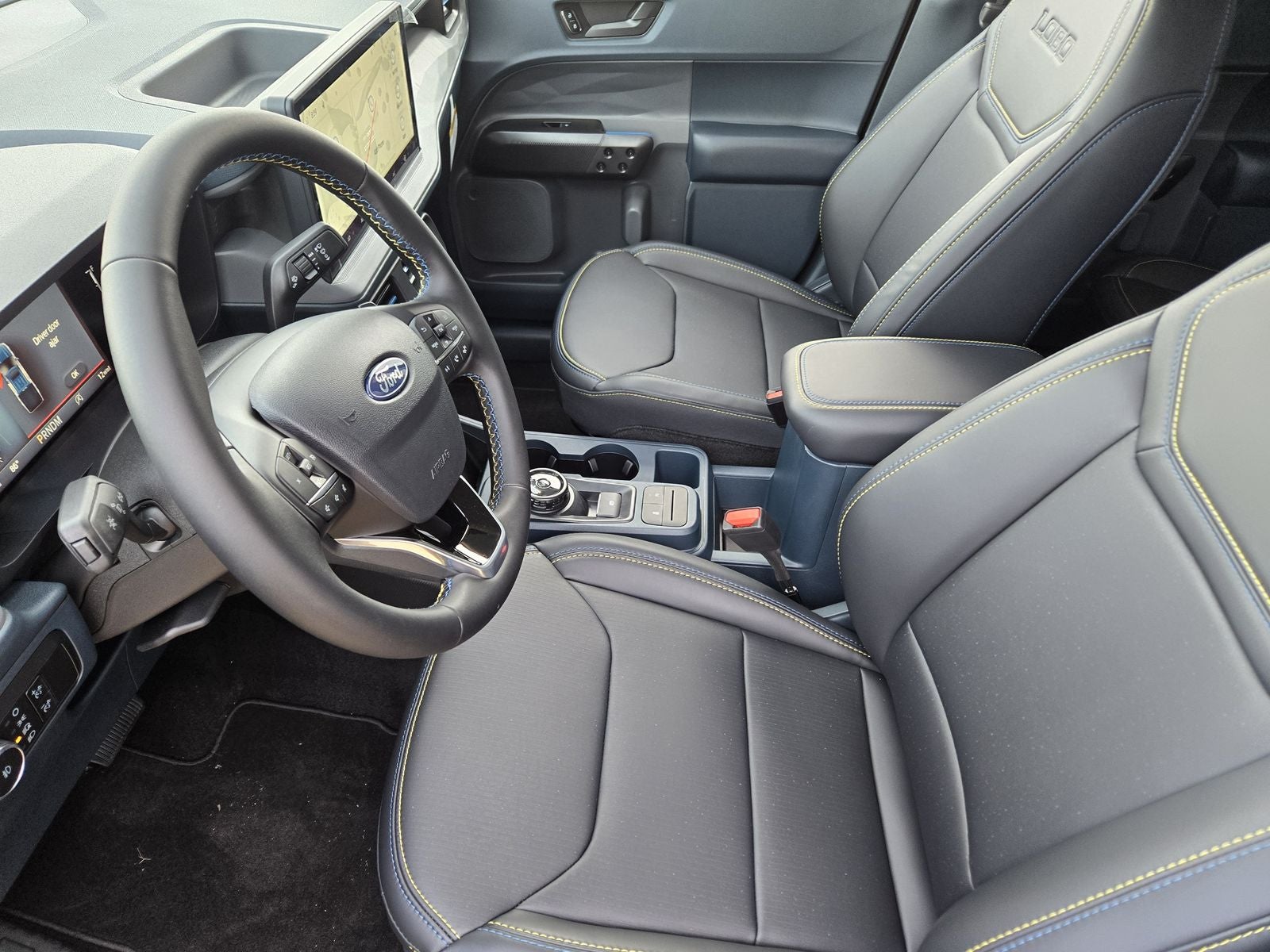 2026 Ford Maverick Lobo Standard