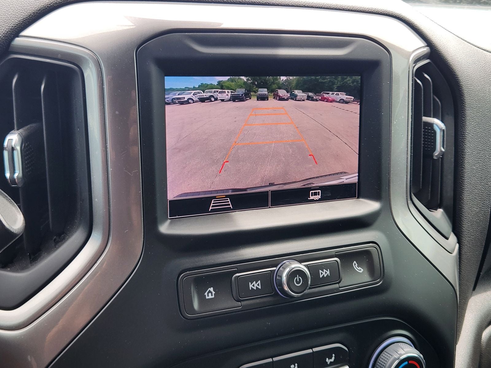 2024 Chevrolet Silverado 1500 Custom Trail Boss