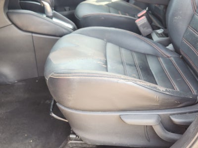 2019 Nissan Kicks SR