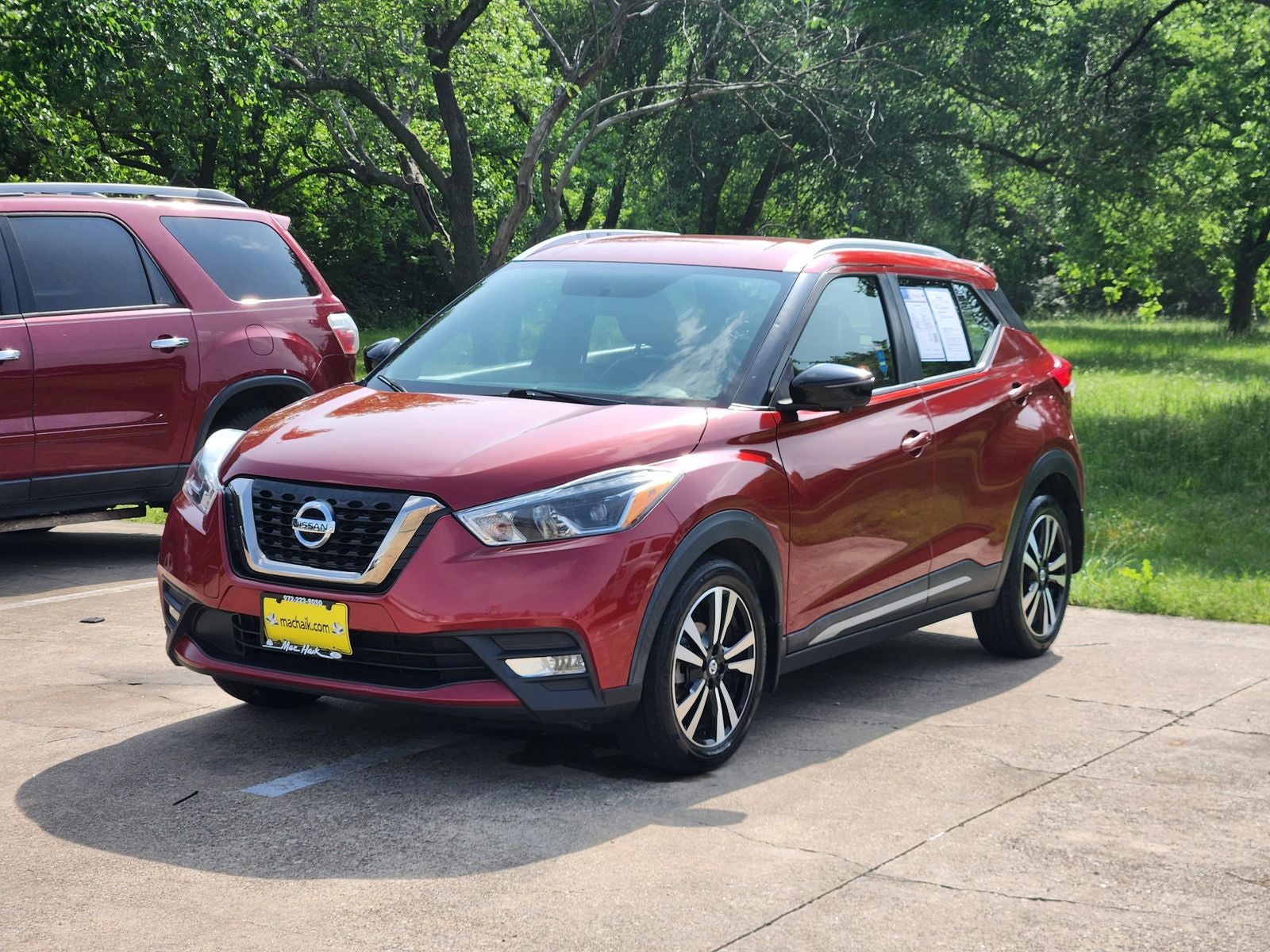 2019 Nissan Kicks SR