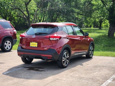 2019 Nissan Kicks SR