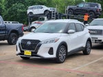 2022 Nissan Kicks SV